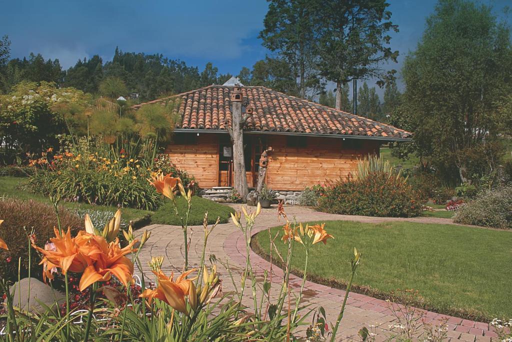 Hosteria Caballo Campana Cuenca Exterior foto