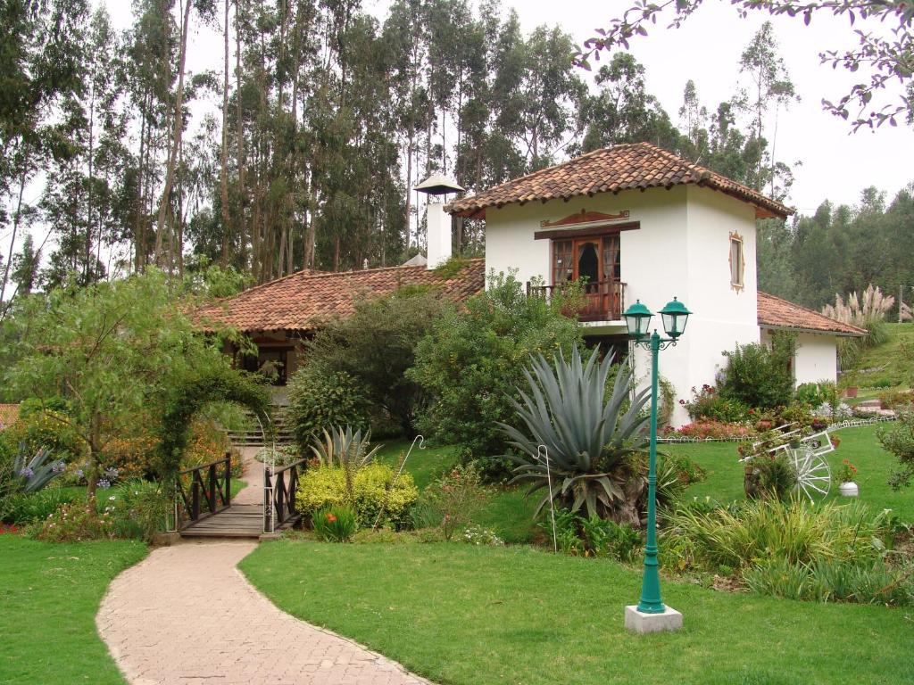 Hosteria Caballo Campana Cuenca Exterior foto