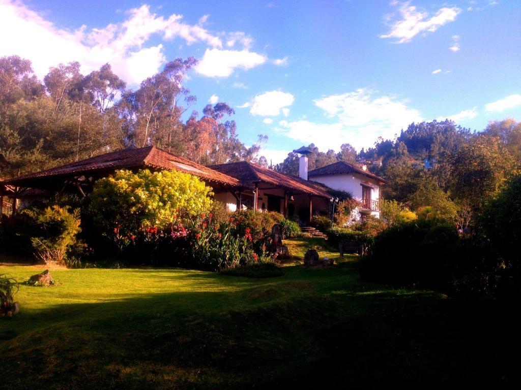 Hosteria Caballo Campana Cuenca Exterior foto